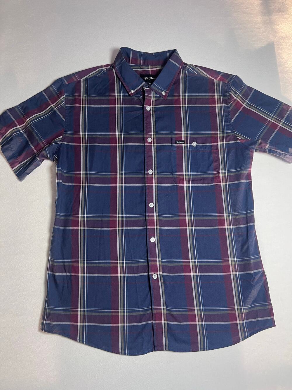 Brixton Mens M Plaid Short Sleeve Button Down Shirt Blue Burgundy Cotton Blend